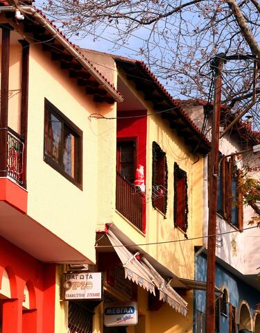 Εξερευνώντας την Άνω Πόλη