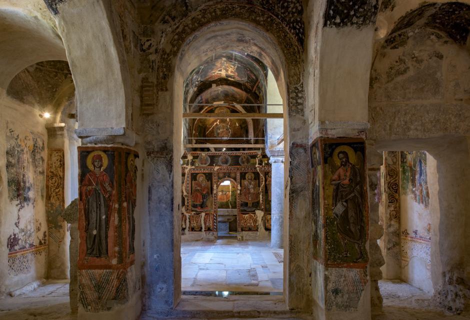 Ι. Ν. Αγίου Γεωργίου Ακραιφνίο