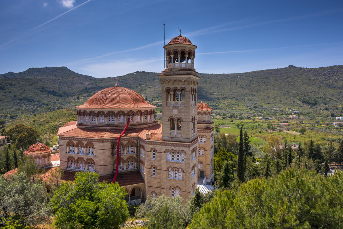 Ιερά Μονή Αγίου Νεκταρίου (Ιερά Μονή Αγίας Τριάδος)