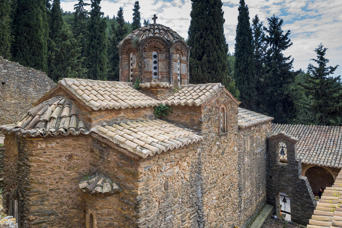 Ιερά Μονή Αστερίου(Ιερά Μονή Παμμεγίστων Ταξιαρχών Μιχαήλ & Γαβριήλ)