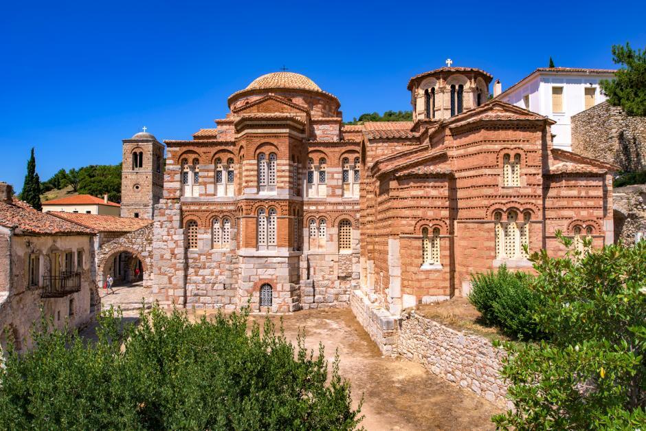 Ιερά Μονή Οσίου Λουκά